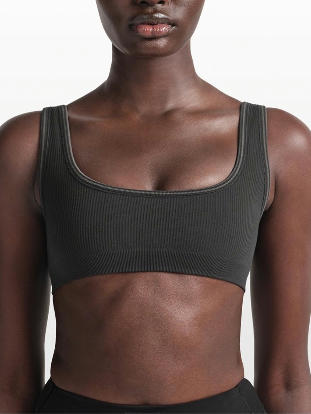 SKIMS NIKE Ribbed Seamless Micro Scoop Bra Obsidion/Armor